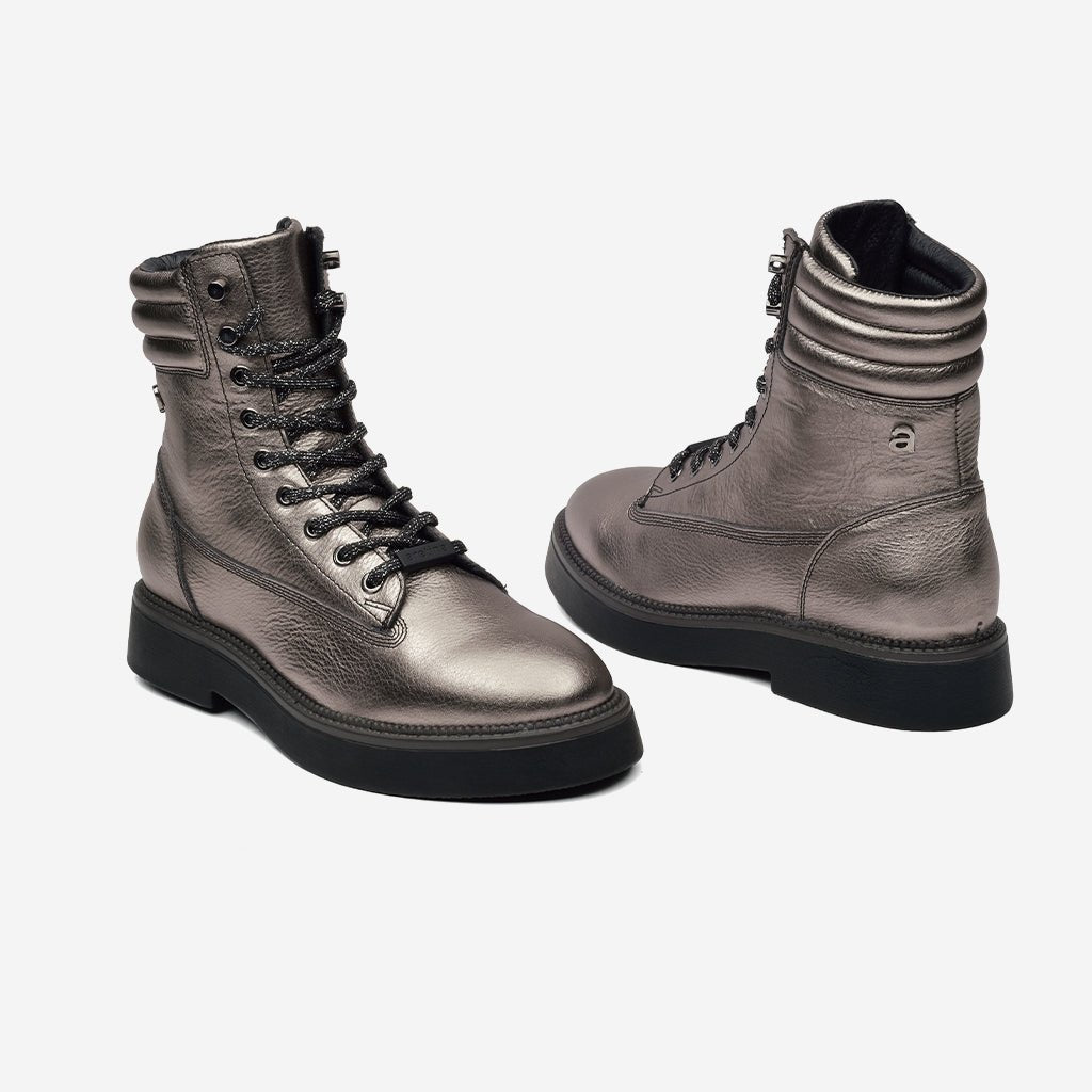 OULIVIA | SILVER LEATHER BOOT