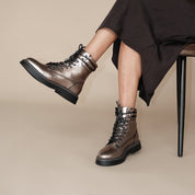 OULIVIA | SILVER LEATHER BOOT